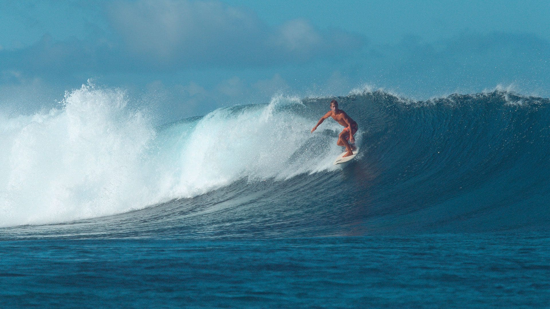 Fiji Cloudbreak surf