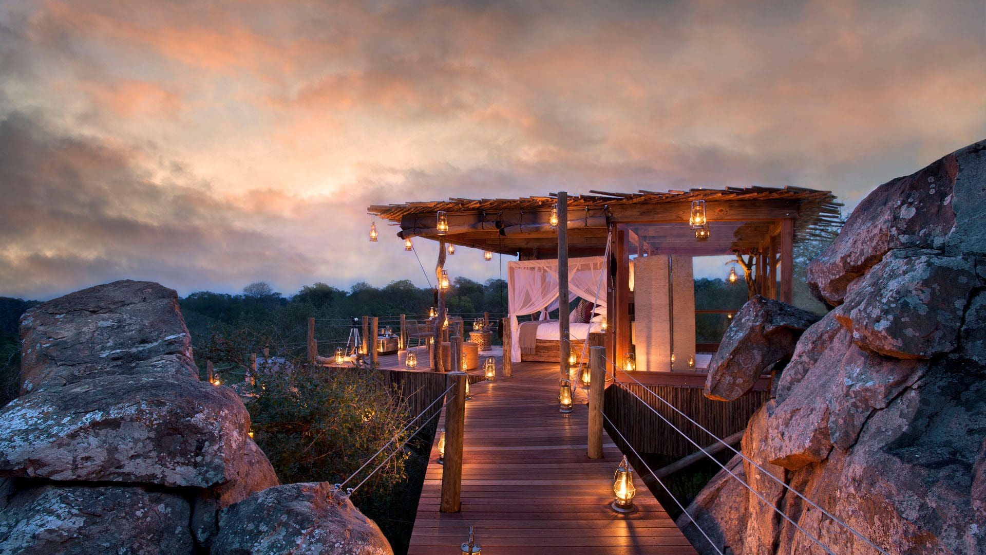 Tree house in the Sabi Sand Private Reserve