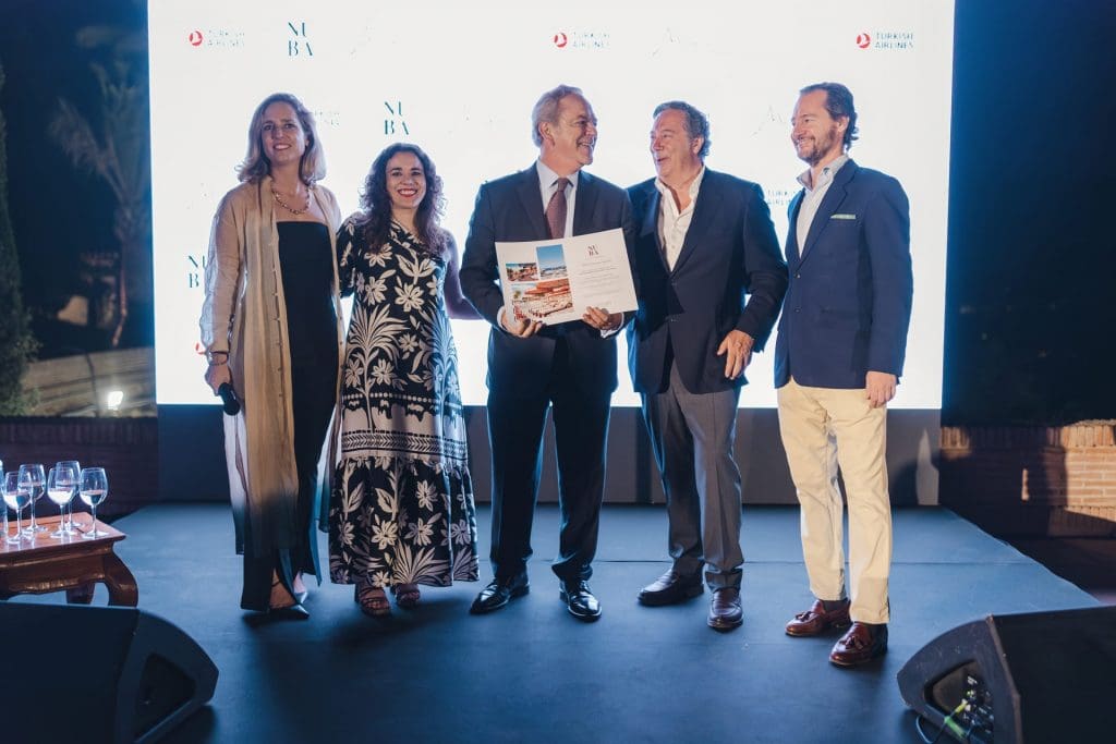 Ganadores del premio NUBA en el escenario