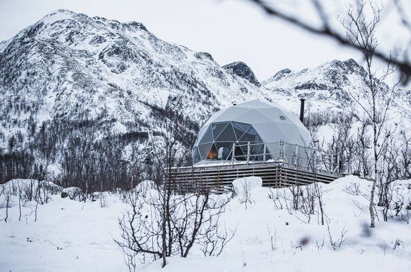 Isbreen The Glacier iglú exterior