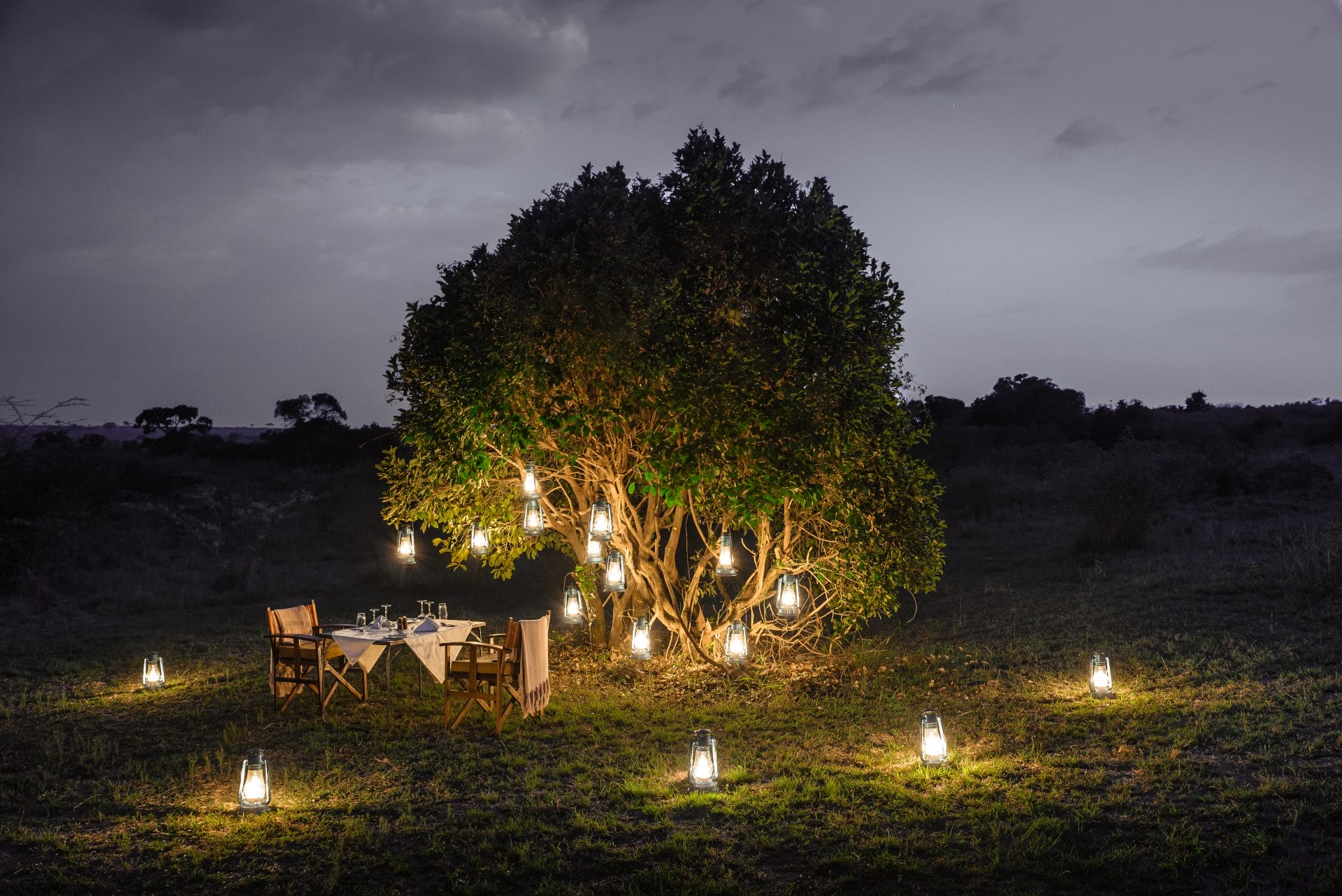 Cena privada en la sabana Kenia