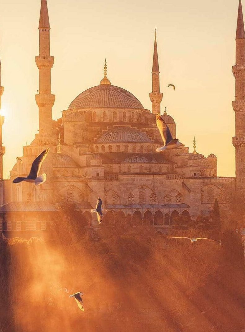 Atardecer sobre la Basílica Estambul Turquia